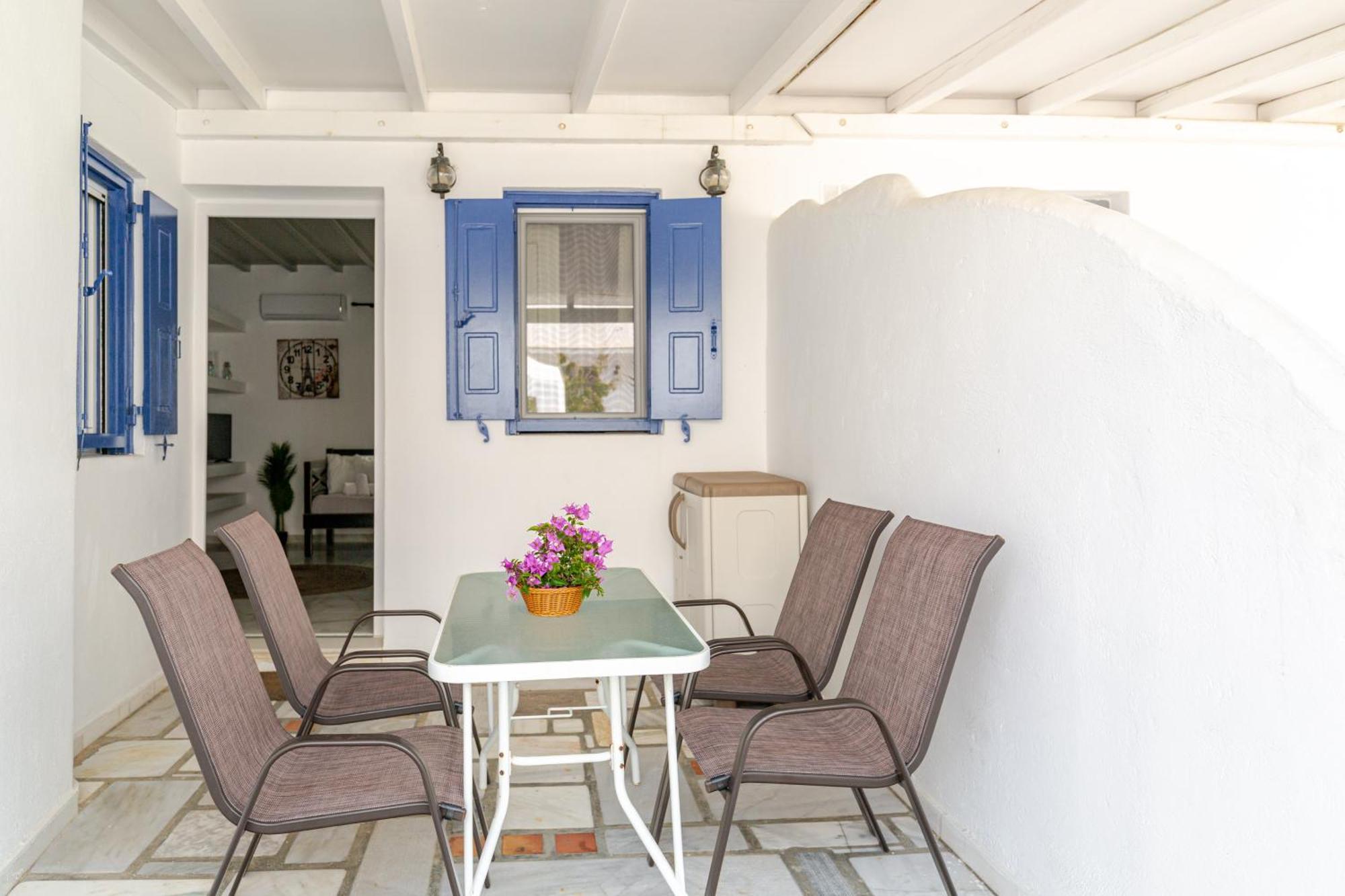 Elenitas Beach House In Ornos Luaran gambar