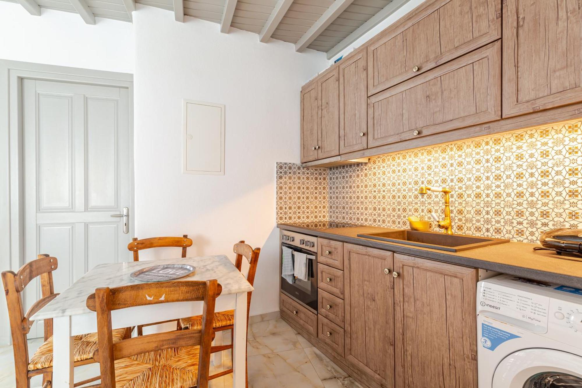 Elenitas Beach House In Ornos Luaran gambar